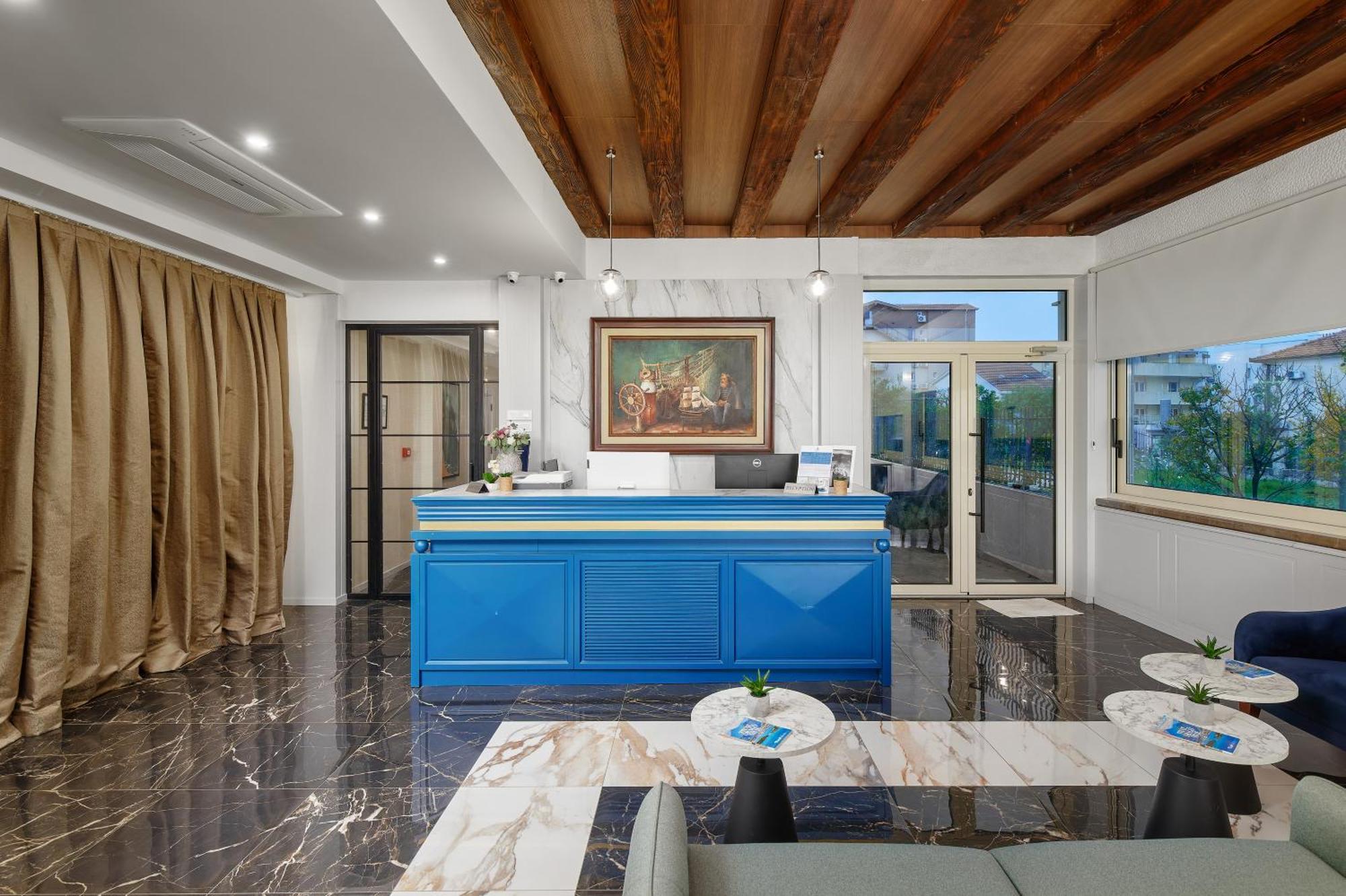 Hotel Splendido Bay Тиват Экстерьер фото