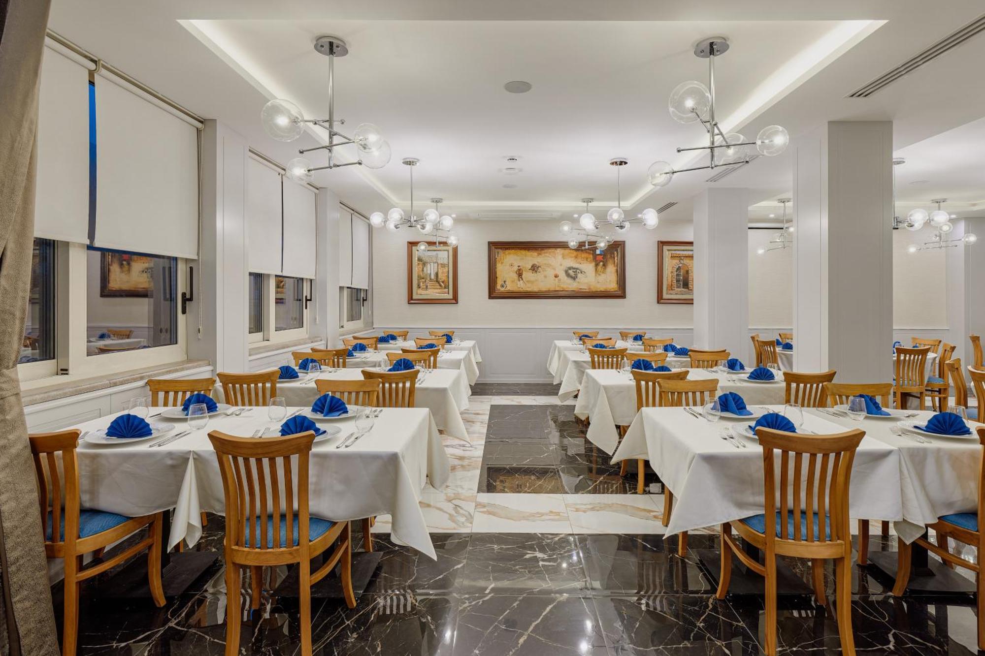 Hotel Splendido Bay Тиват Экстерьер фото