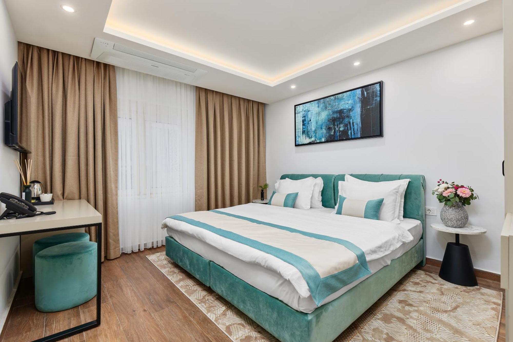 Hotel Splendido Bay Тиват Экстерьер фото