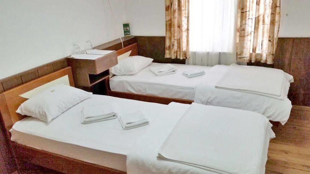Hotel Splendido Bay Тиват Экстерьер фото